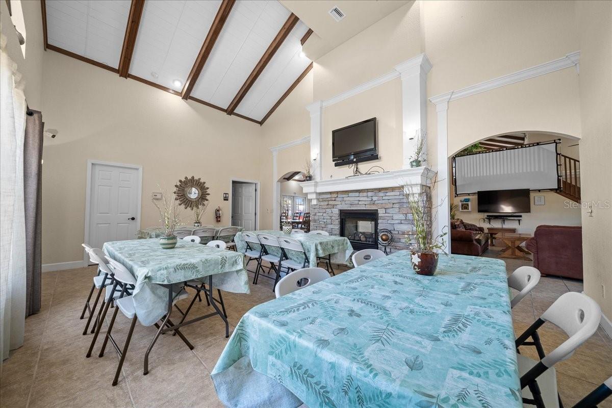 10284 NE 28TH LOOP, SILVER SPRINGS, FL, 34488