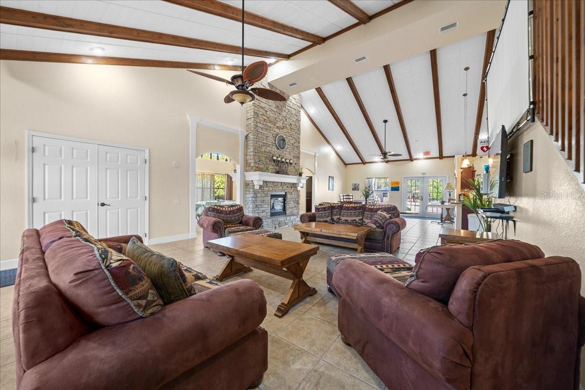 10284 NE 28TH LOOP, SILVER SPRINGS, FL, 34488