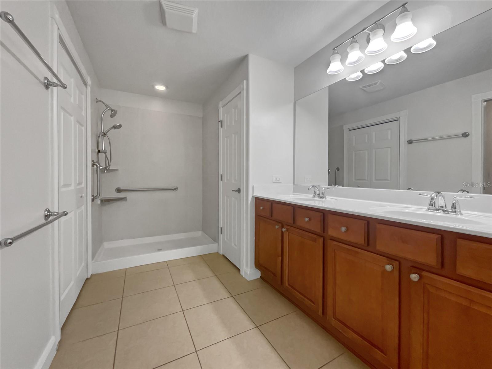 5902 GUARINO DR, SARASOTA, FL, 34238