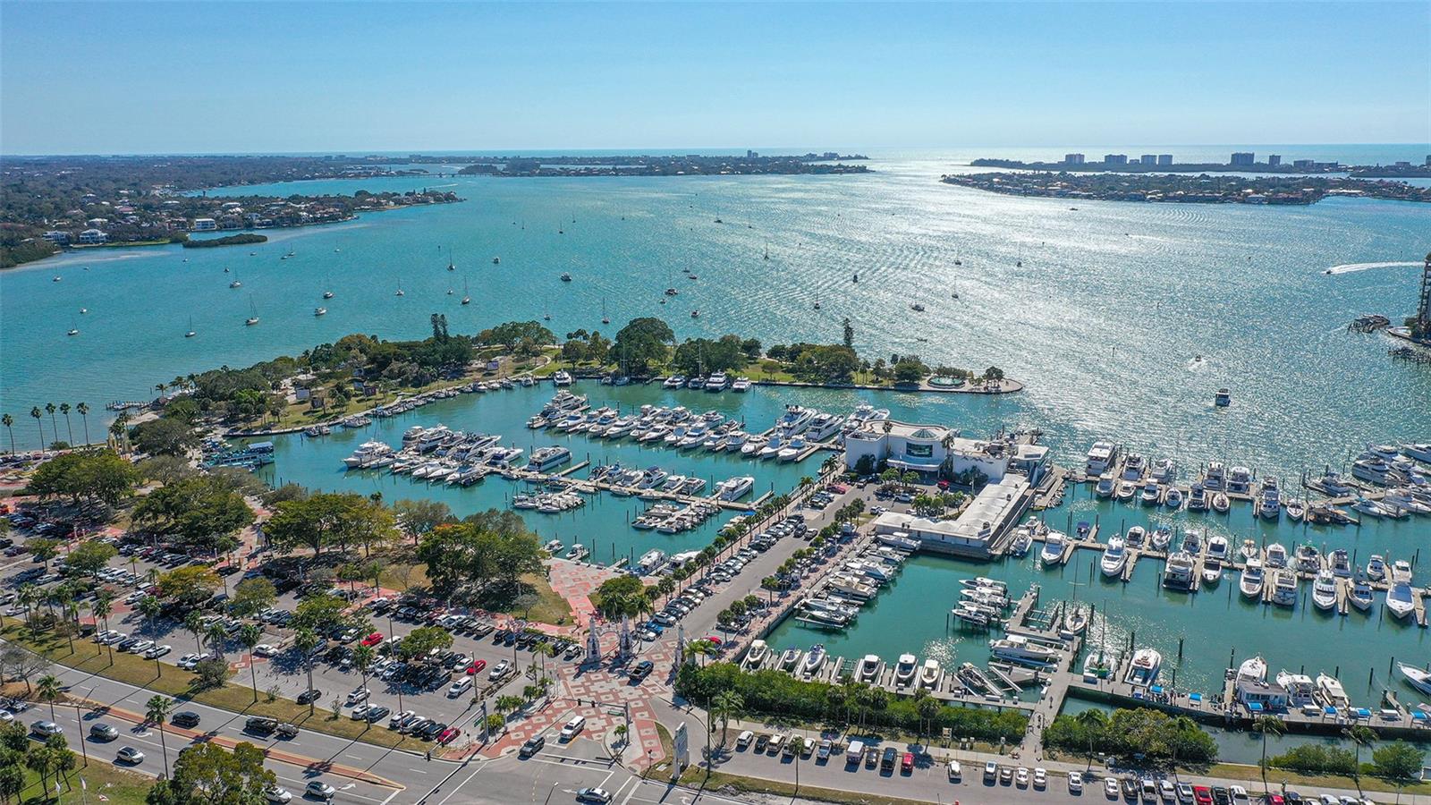 50 CENTRAL AVE #15B, SARASOTA, FL, 34236
