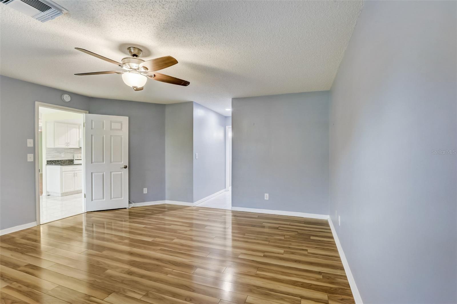 2329 LANCASTER DR, SUN CITY CENTER, FL, 33573