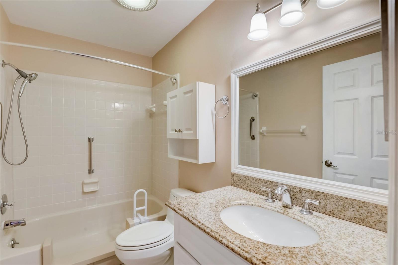 2329 LANCASTER DR, SUN CITY CENTER, FL, 33573