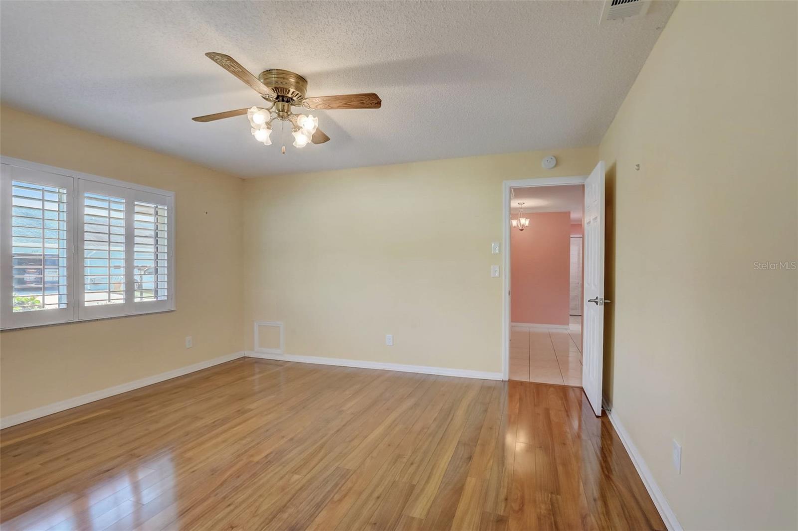 2329 LANCASTER DR, SUN CITY CENTER, FL, 33573