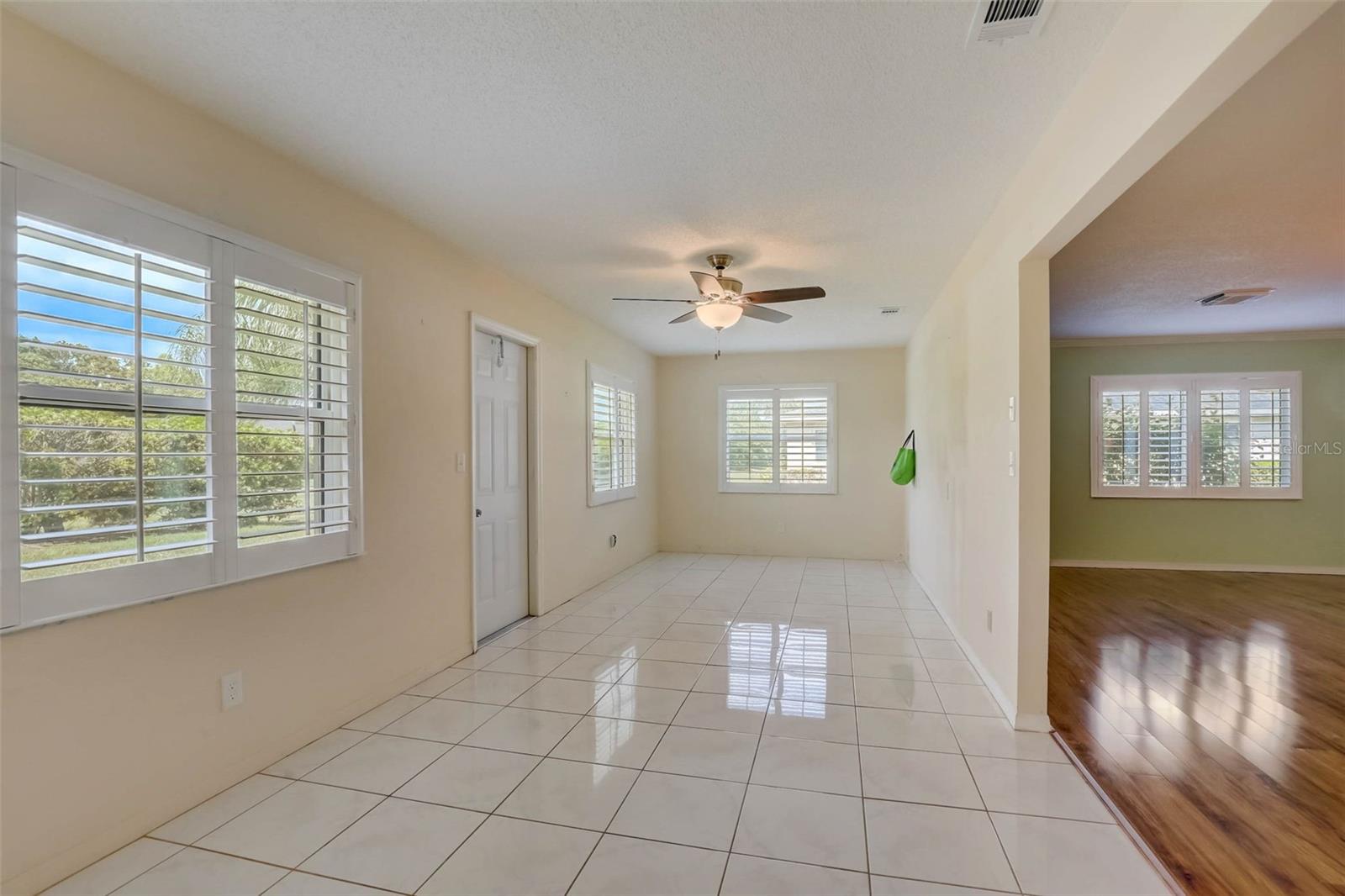 2329 LANCASTER DR, SUN CITY CENTER, FL, 33573