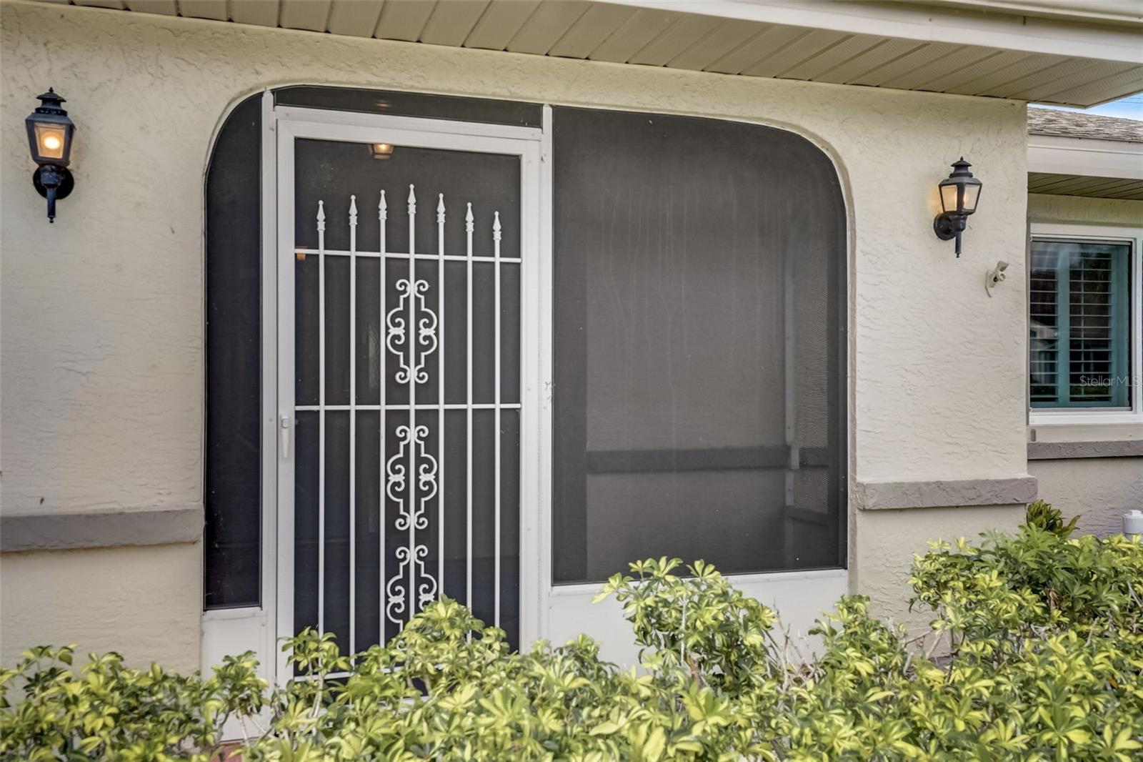 2329 LANCASTER DR, SUN CITY CENTER, FL, 33573