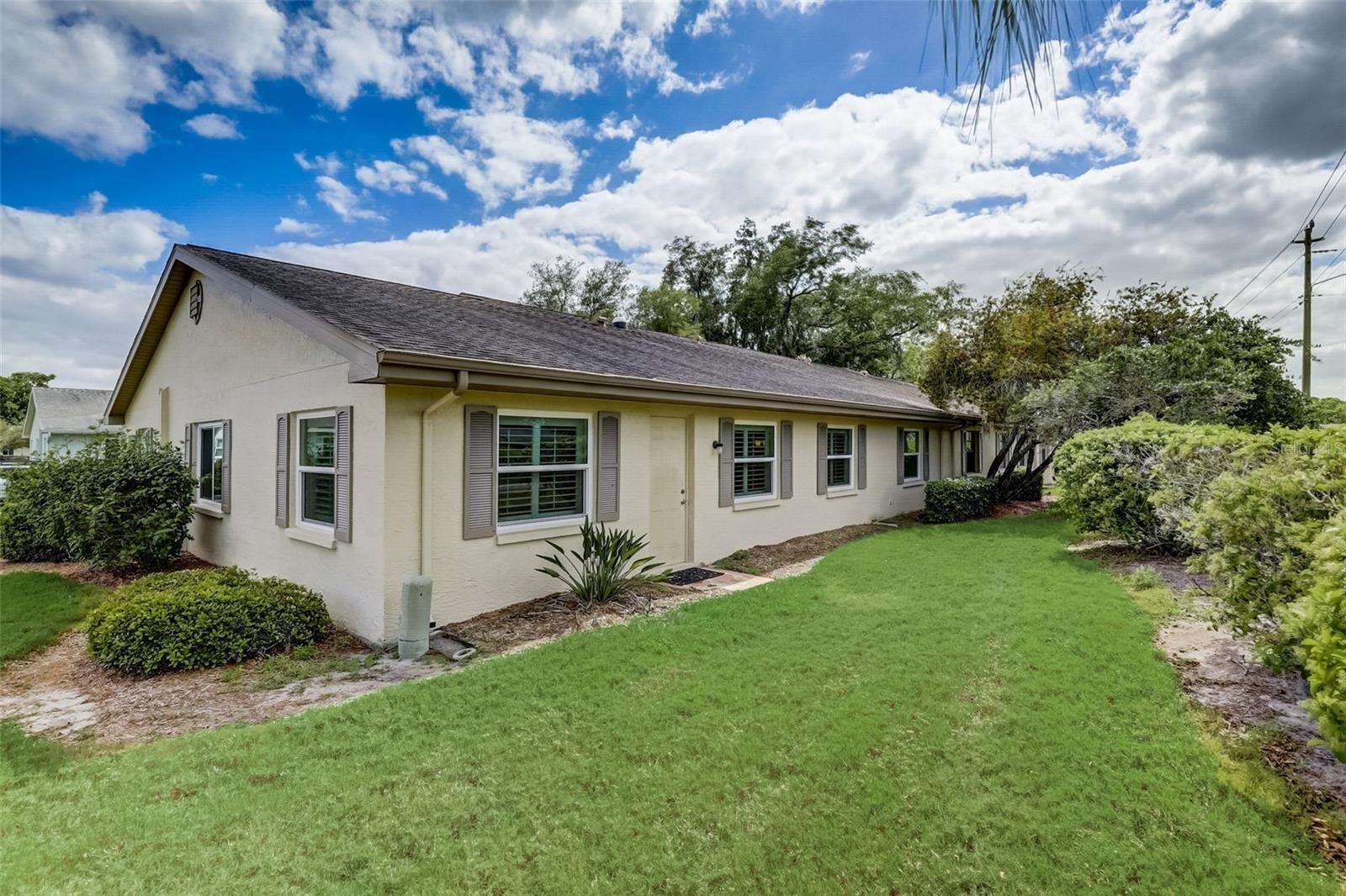 2329 LANCASTER DR, SUN CITY CENTER, FL, 33573