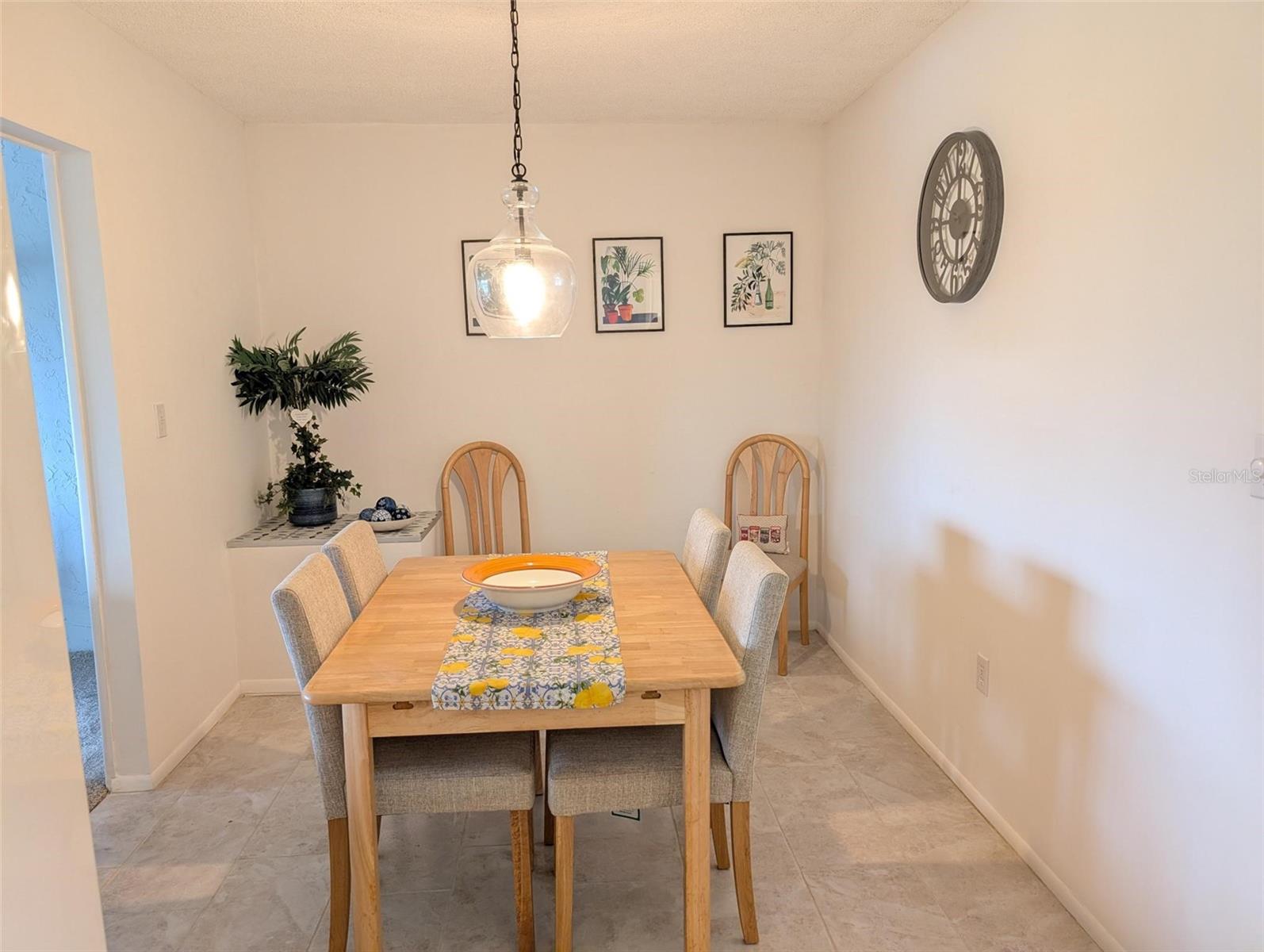 5377 CRESTLAKE BLVD #69, SARASOTA, FL, 34233