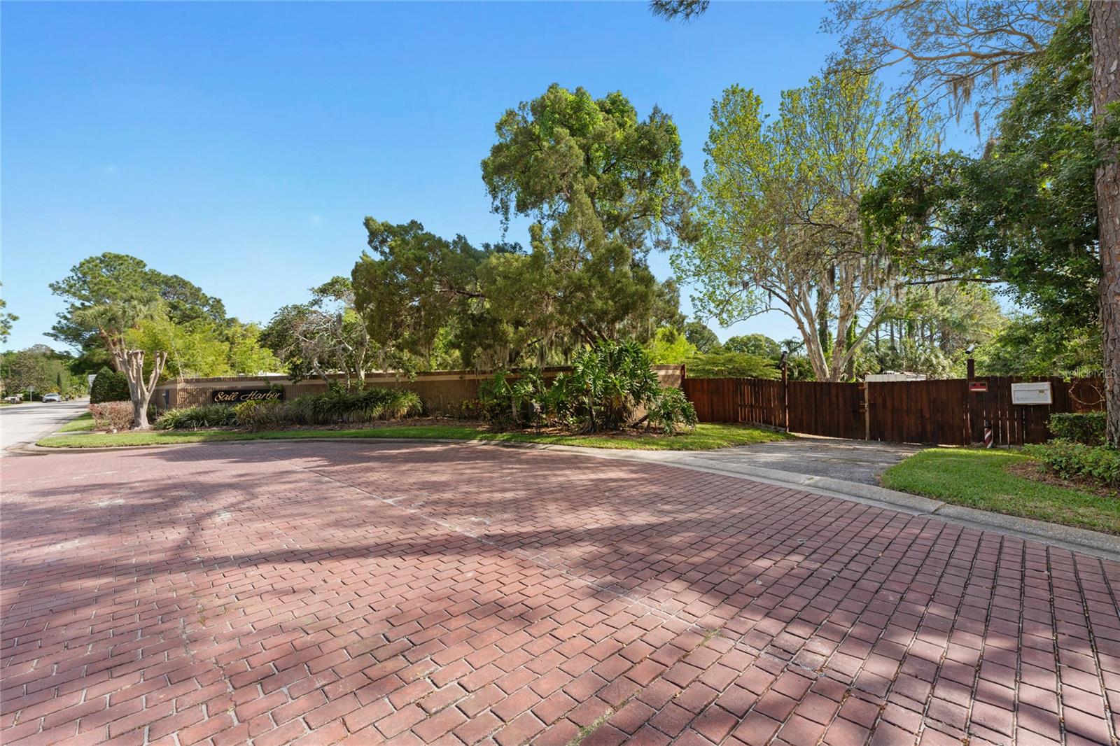 1014 N JASMINE AVE, TARPON SPRINGS, FL, 34689