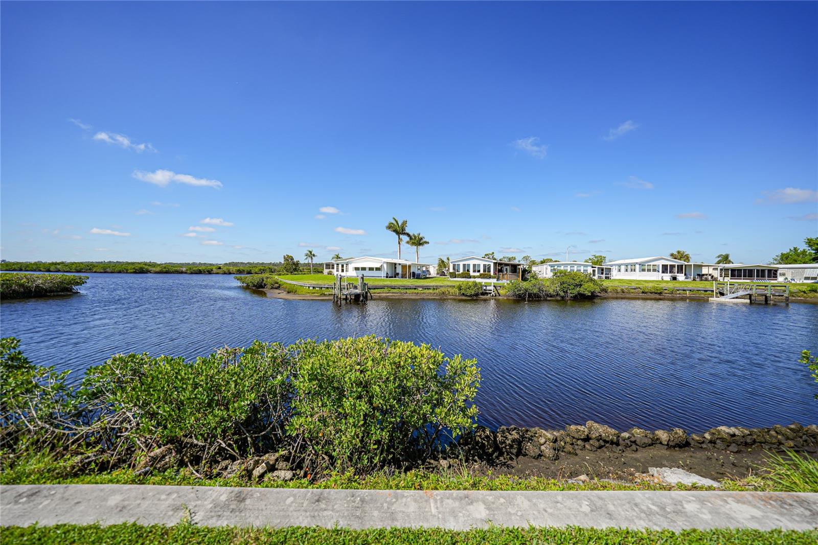 542 TAMPICO DR, NORTH PORT, FL, 34287