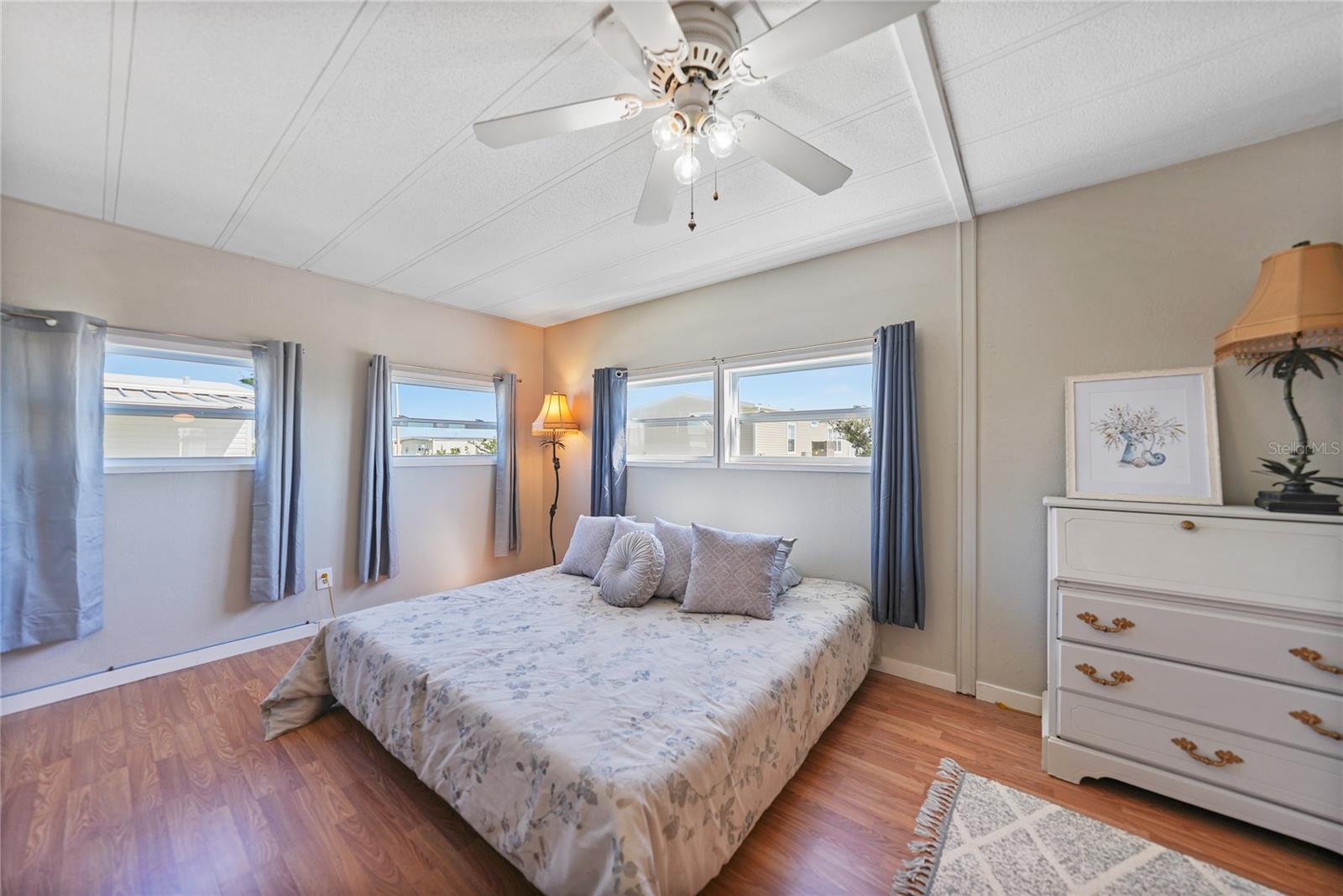 542 TAMPICO DR, NORTH PORT, FL, 34287