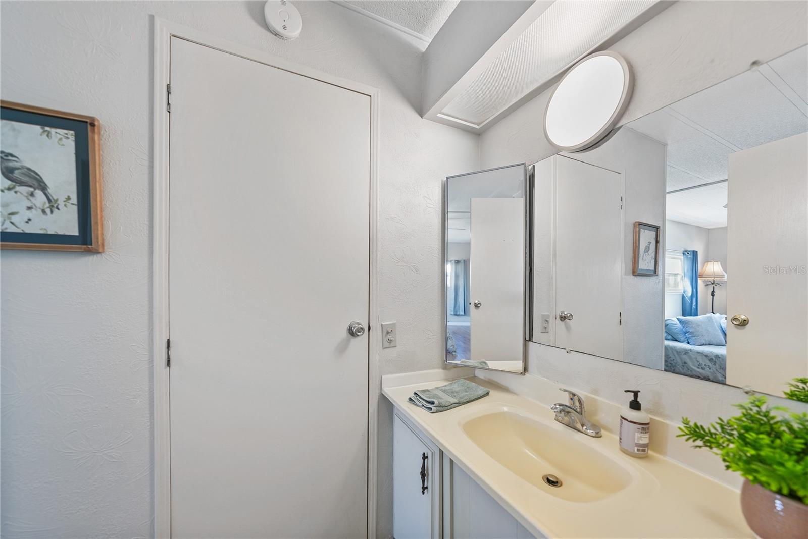 542 TAMPICO DR, NORTH PORT, FL, 34287