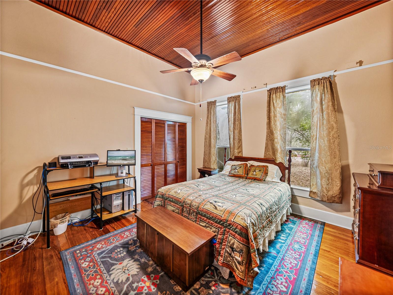 102 S LAKESHORE BLVD, LAKE WALES, FL, 33853