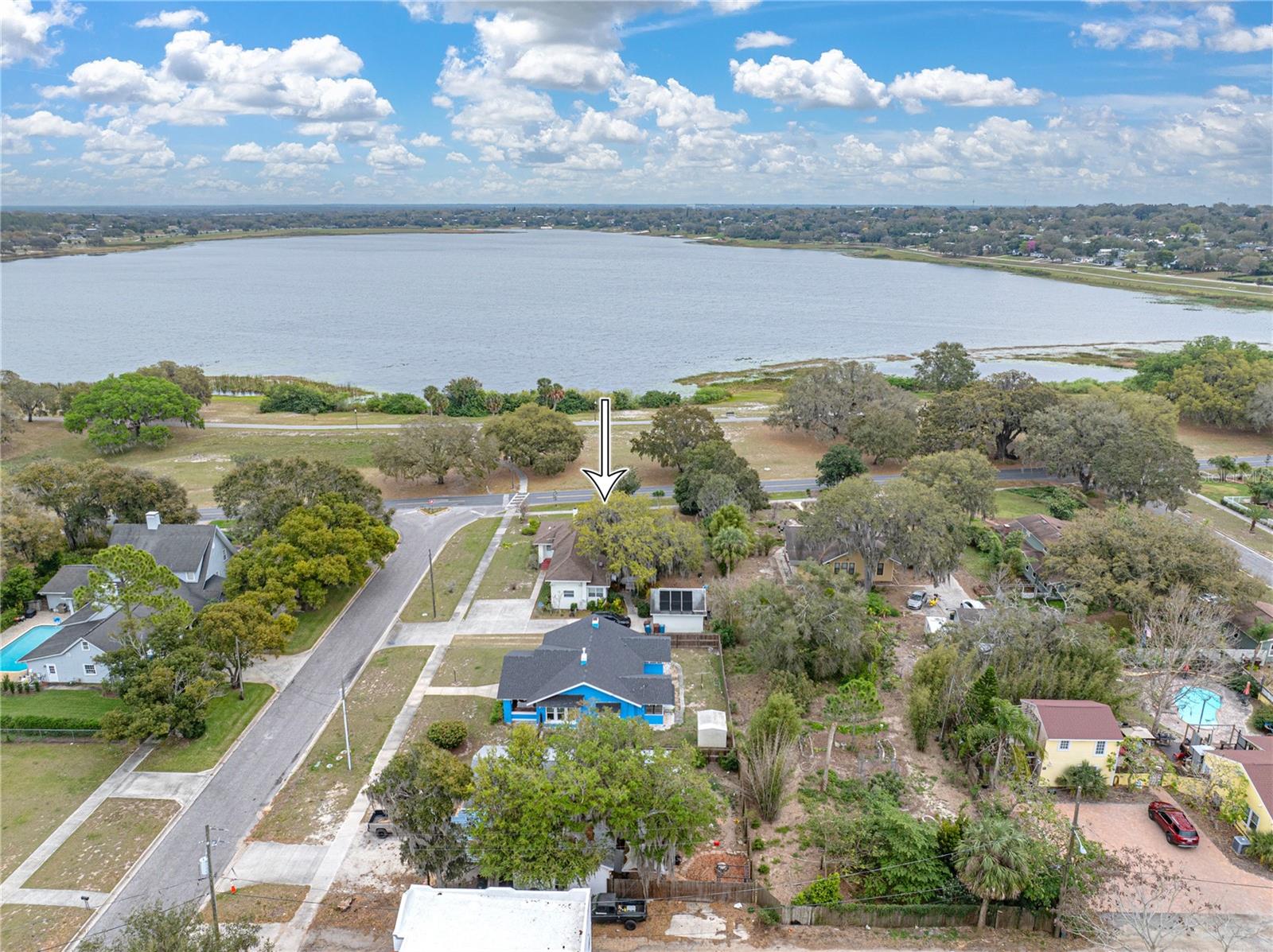 102 S LAKESHORE BLVD, LAKE WALES, FL, 33853
