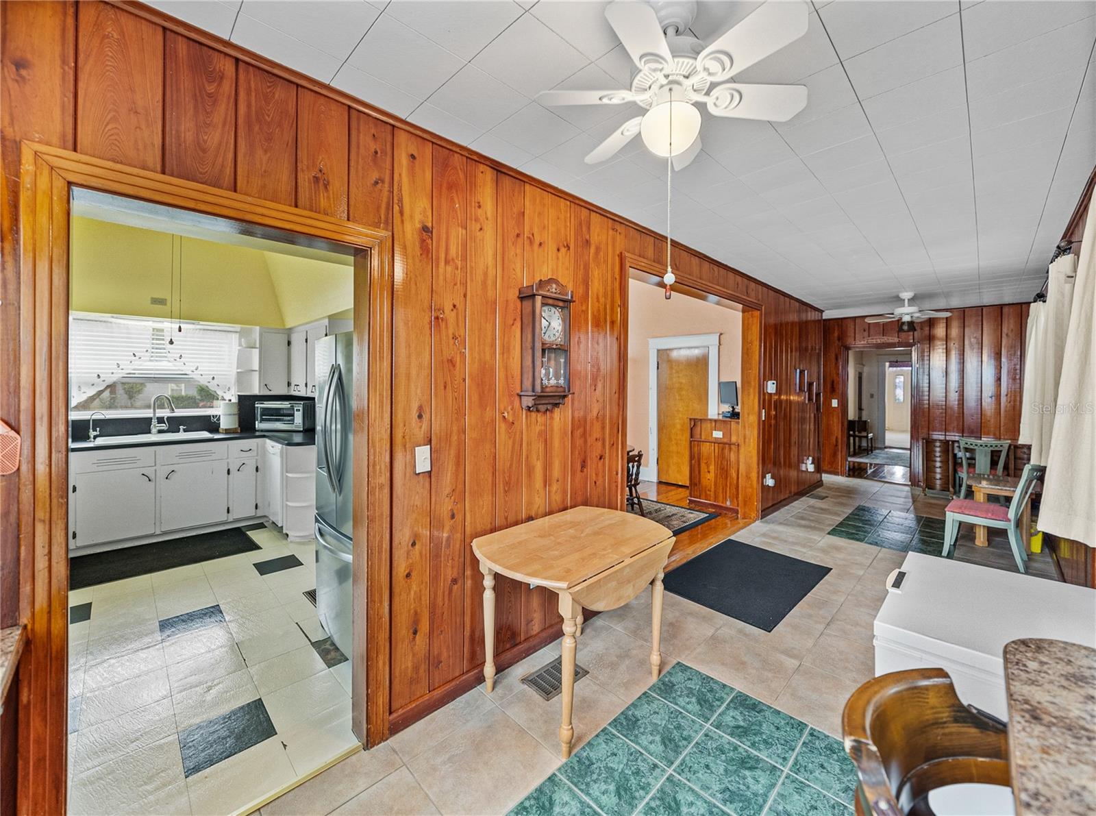 102 S LAKESHORE BLVD, LAKE WALES, FL, 33853