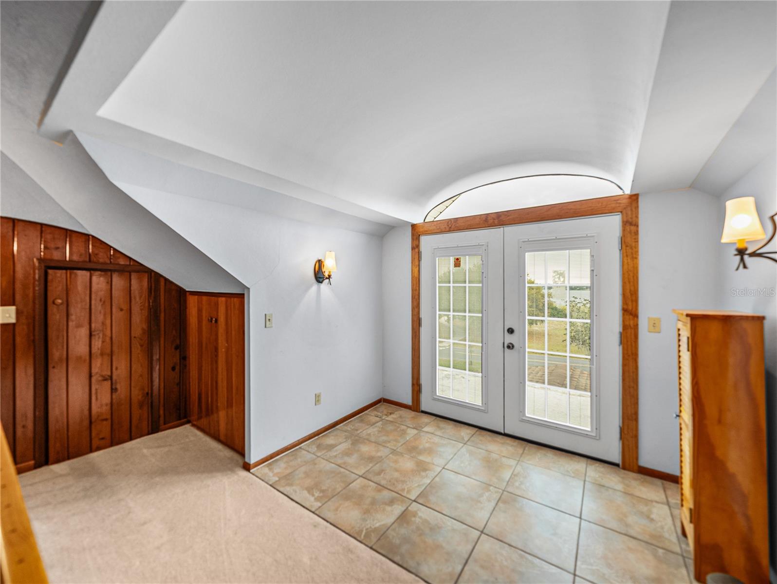 102 S LAKESHORE BLVD, LAKE WALES, FL, 33853