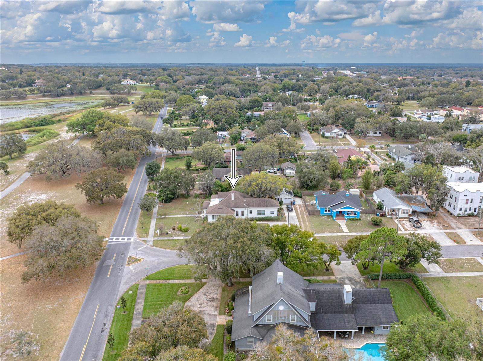 102 S LAKESHORE BLVD, LAKE WALES, FL, 33853