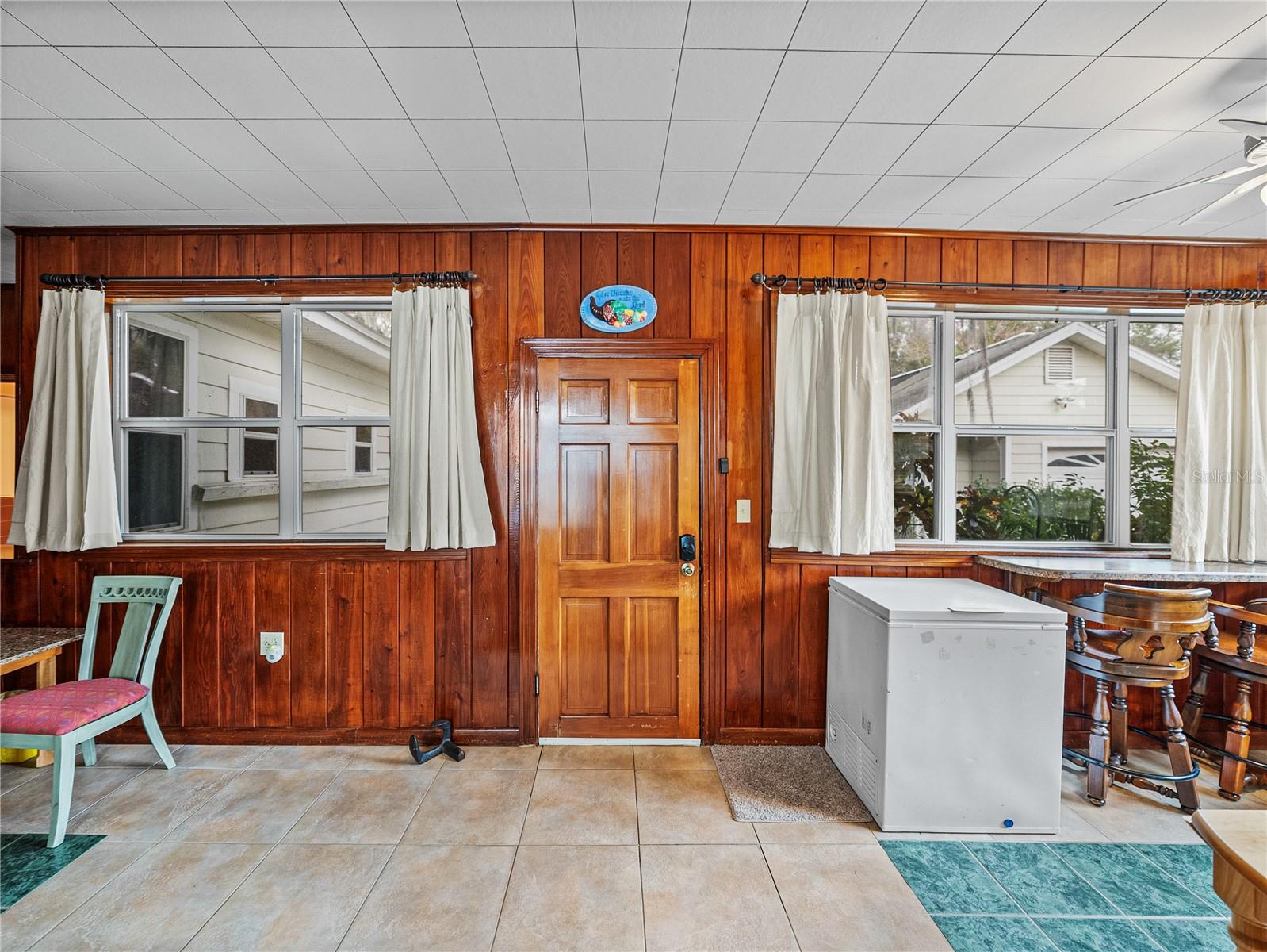 102 S LAKESHORE BLVD, LAKE WALES, FL, 33853