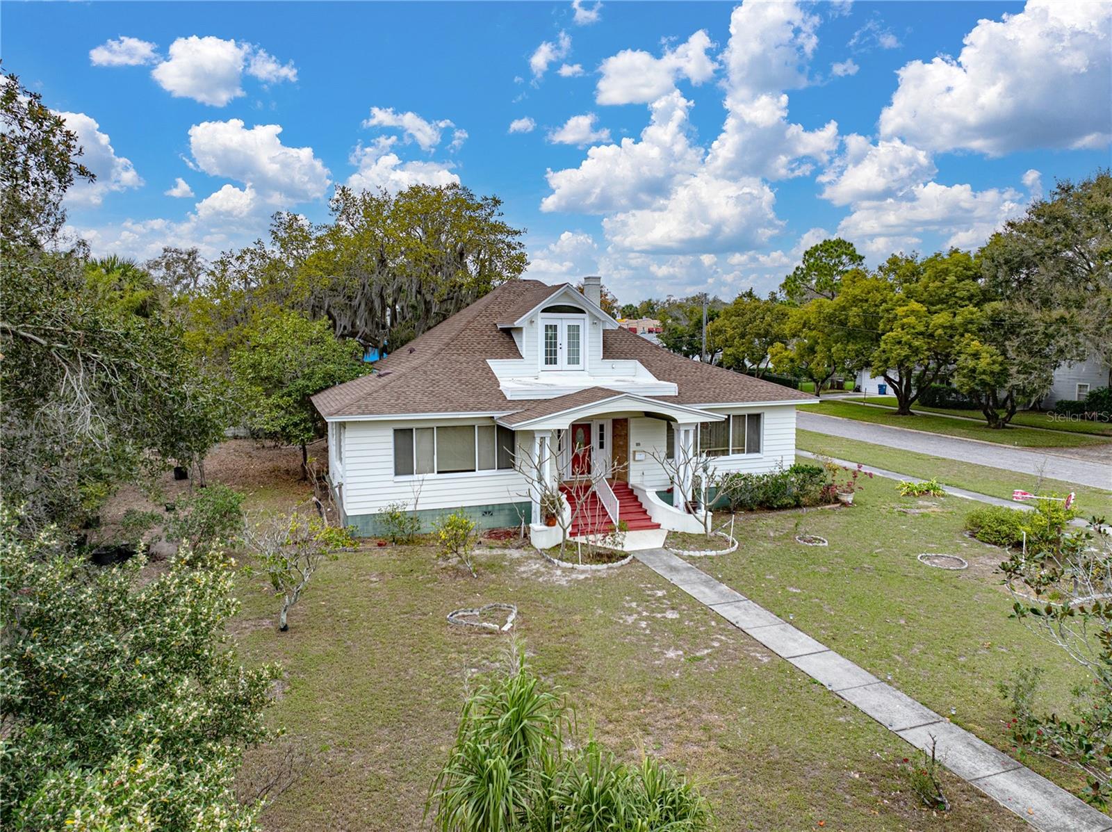102 S LAKESHORE BLVD, LAKE WALES, FL, 33853