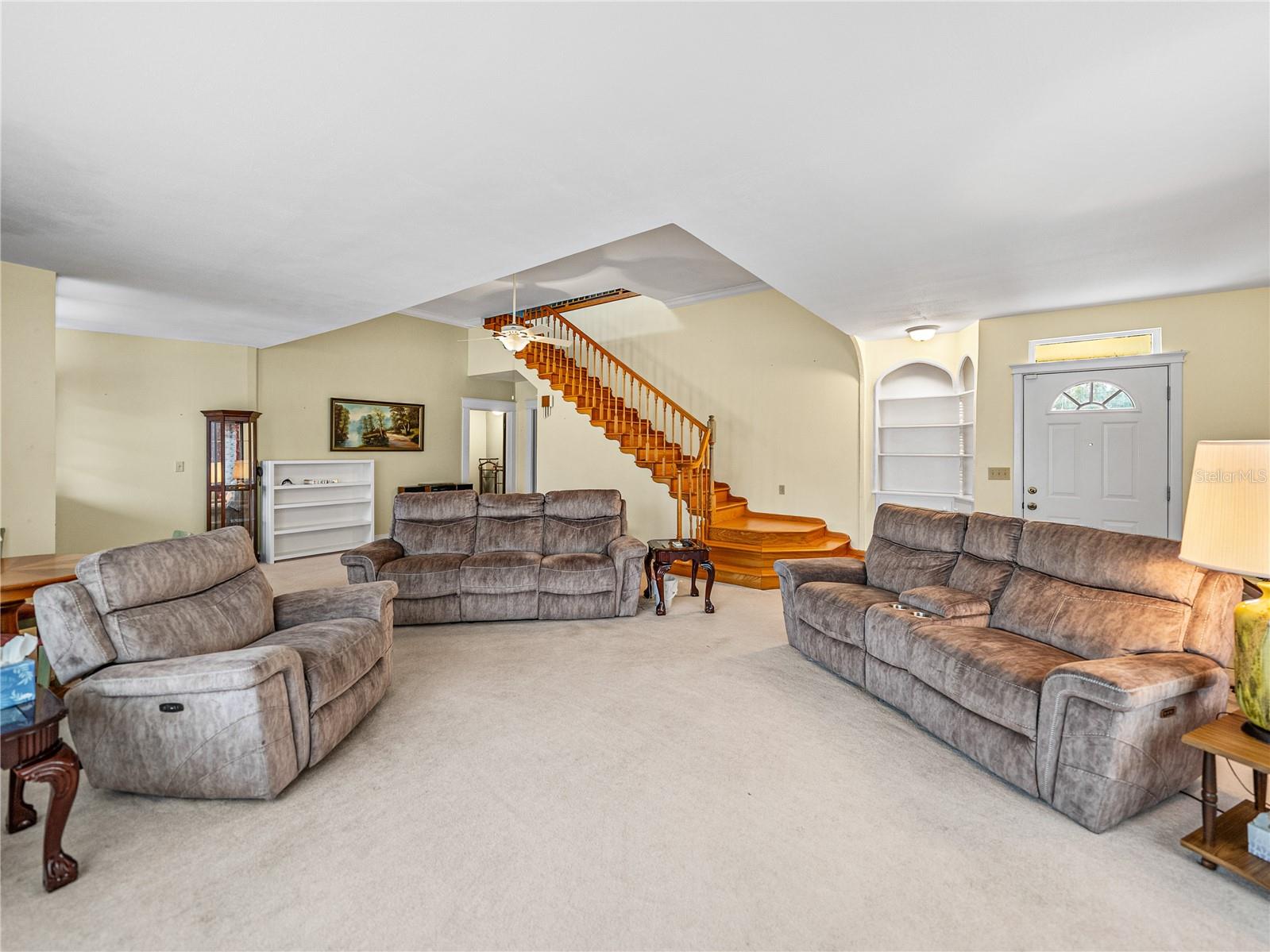 102 S LAKESHORE BLVD, LAKE WALES, FL, 33853