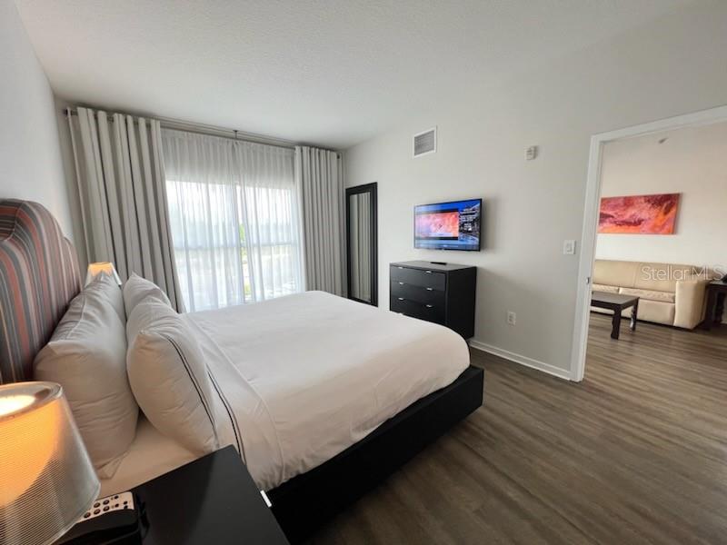 225 CELEBRATION PL #401, CELEBRATION, FL, 34747