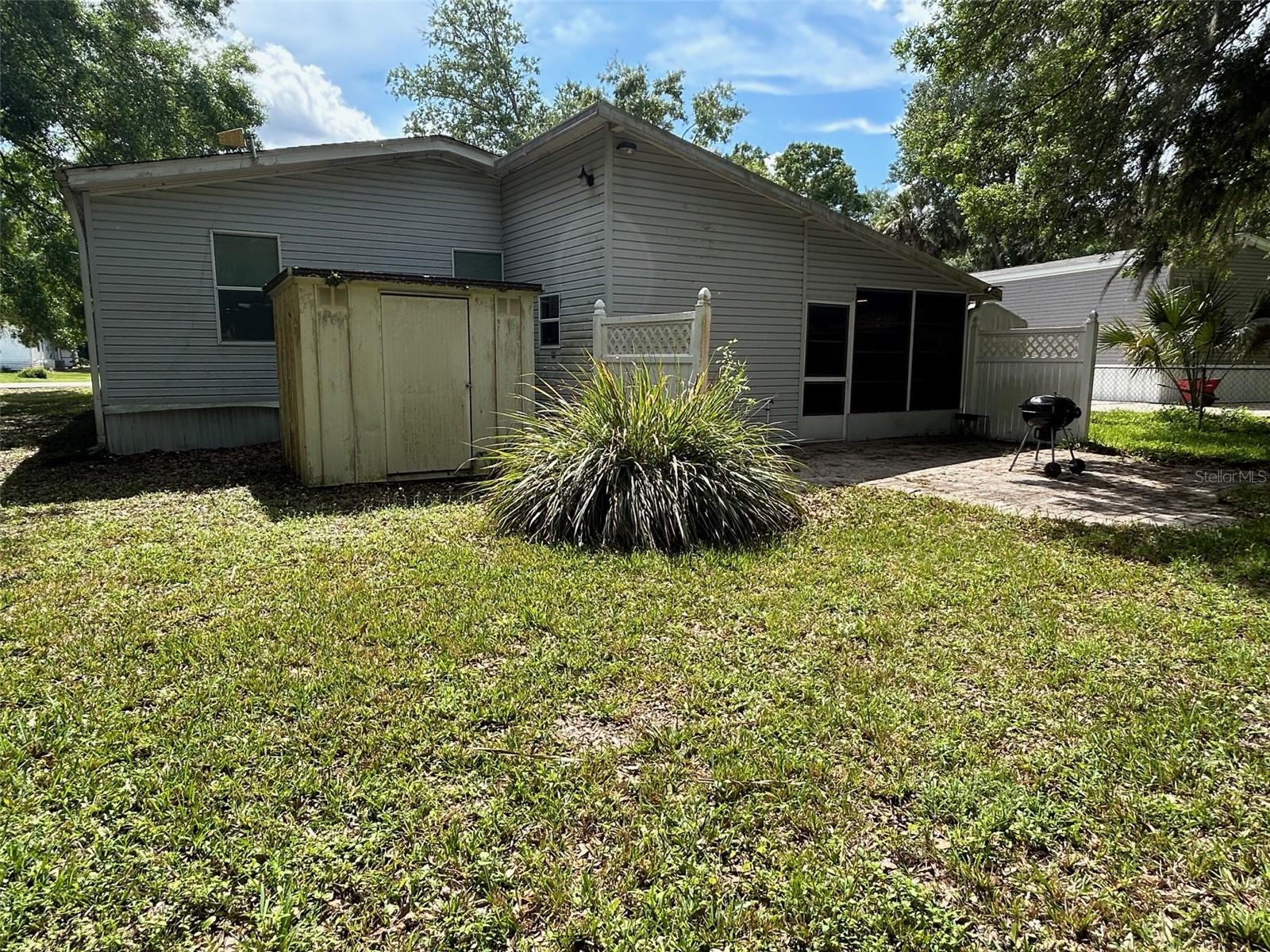 98 ROSALIE OAKS BLVD, LAKE WALES, FL, 33898