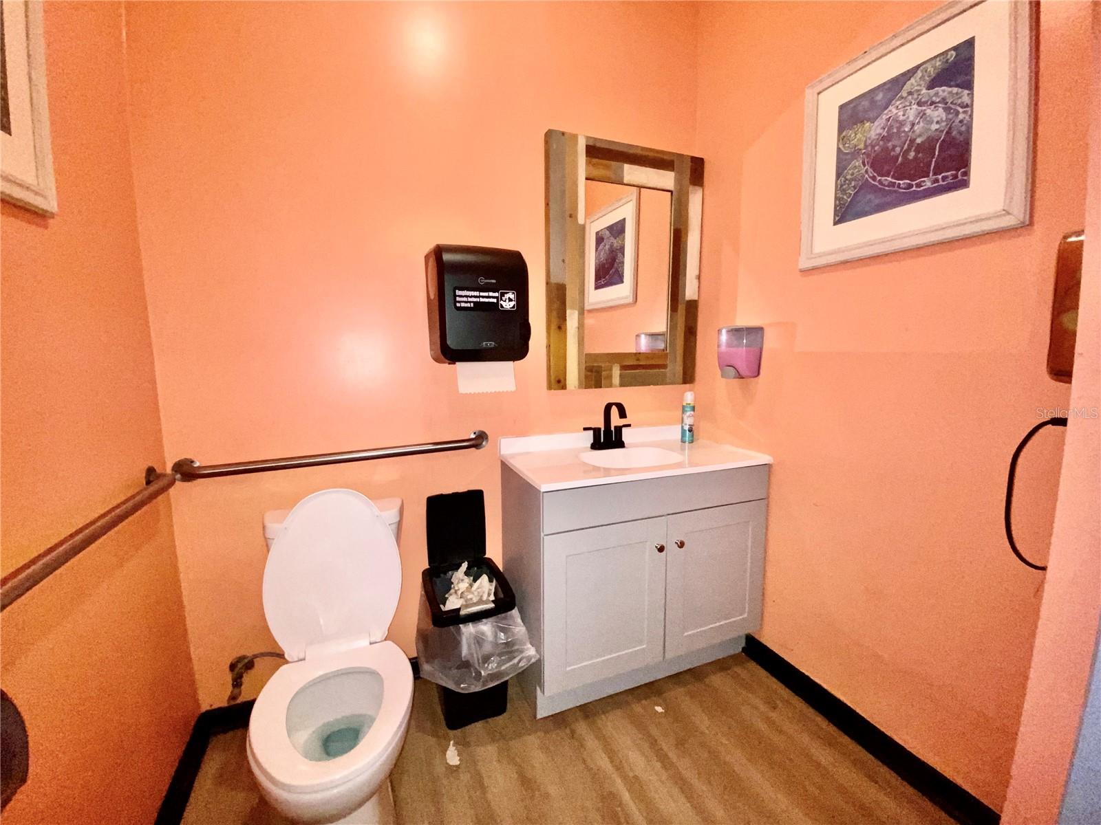 23525 STATE ROAD 40, ASTOR, FL, 32102