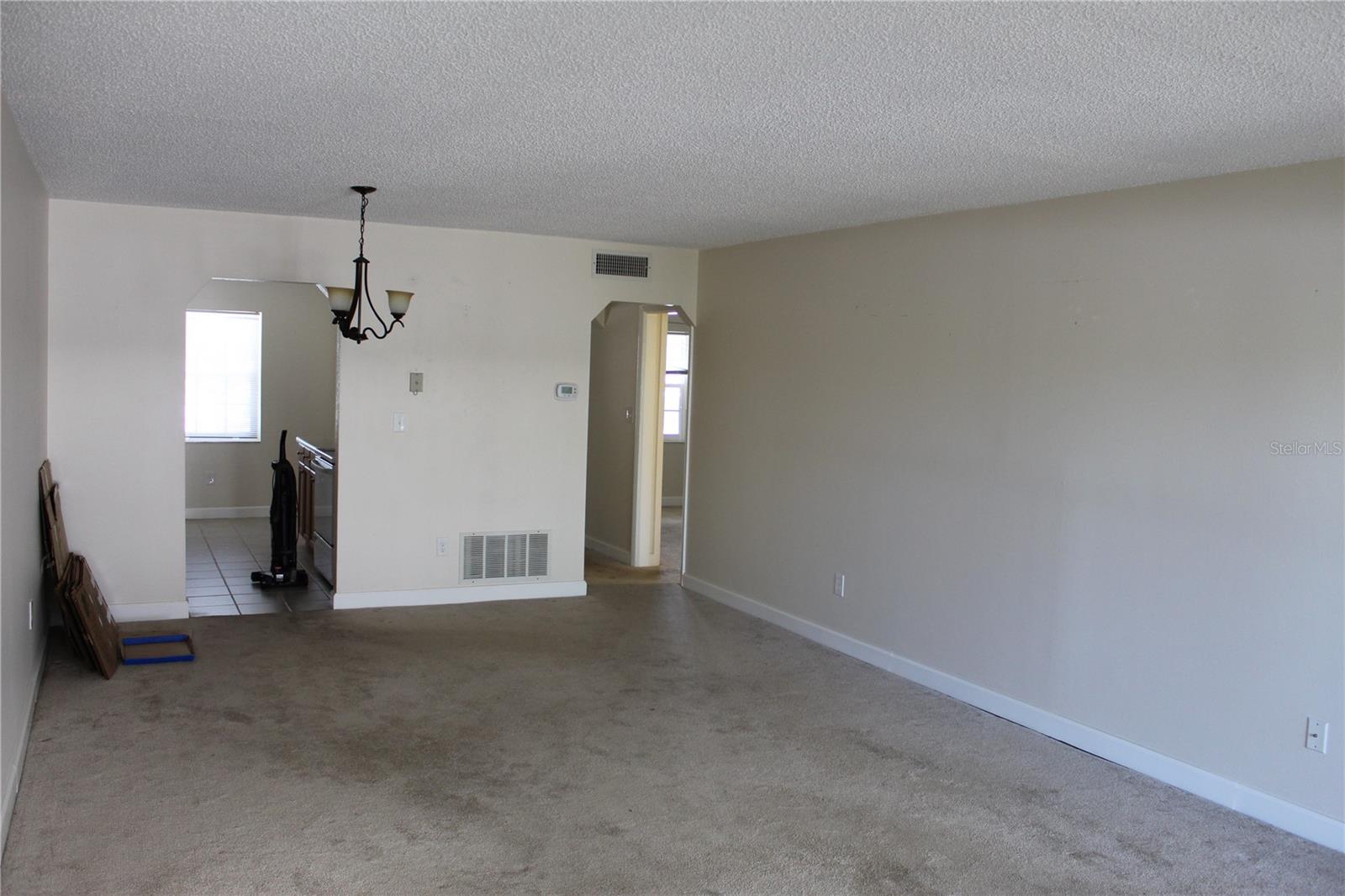 8693 BARDMOOR BLVD #207B, SEMINOLE, FL, 33777