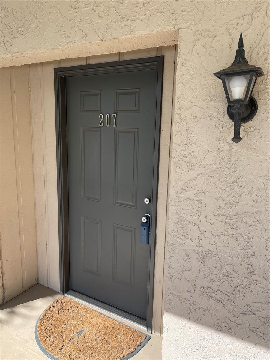 8693 BARDMOOR BLVD #207B, SEMINOLE, FL, 33777