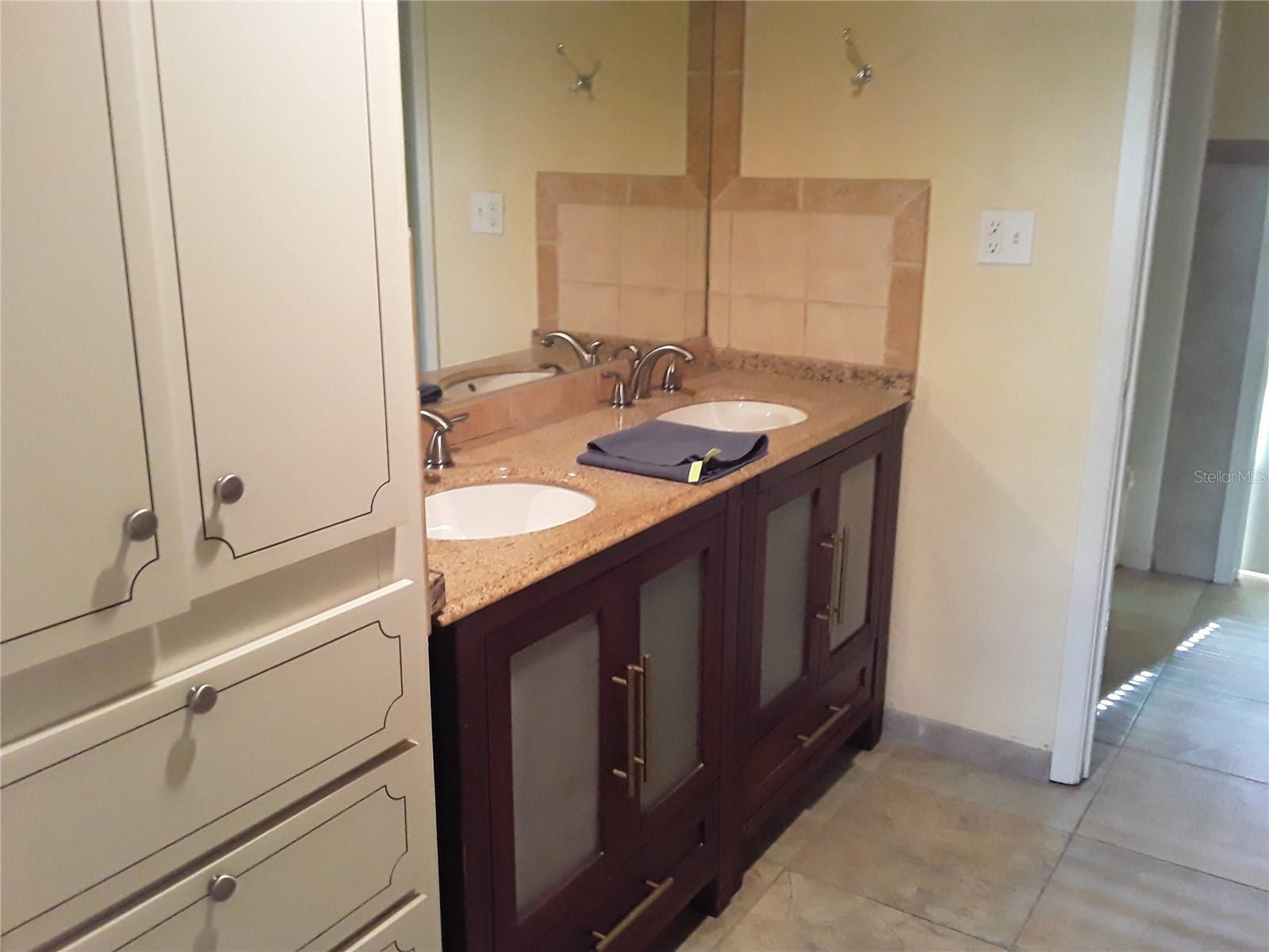 8304 BARDMOOR BLVD #17 (104), SEMINOLE, FL, 33777