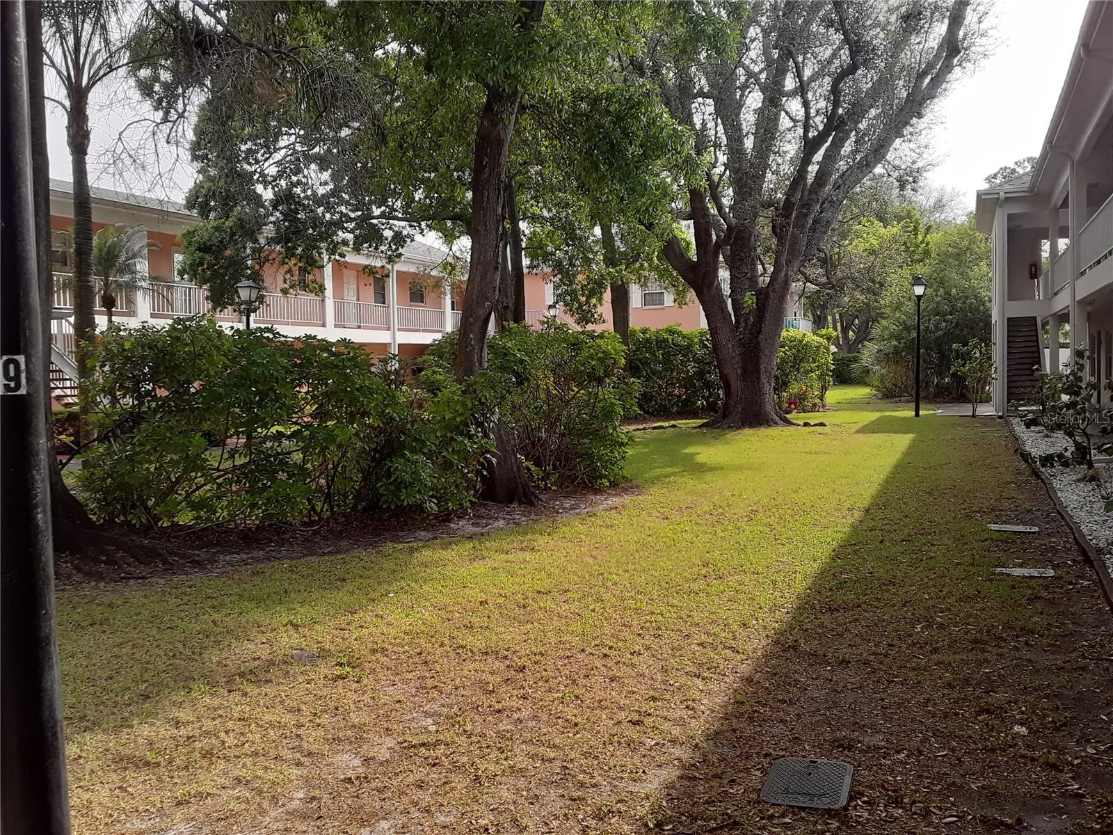8304 BARDMOOR BLVD #17 (104), SEMINOLE, FL, 33777