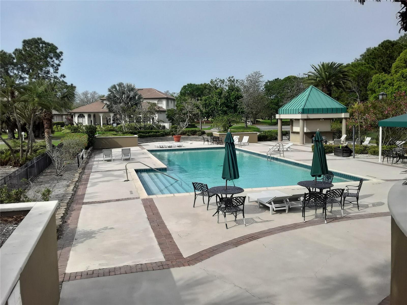 8304 BARDMOOR BLVD #17 (104), SEMINOLE, FL, 33777