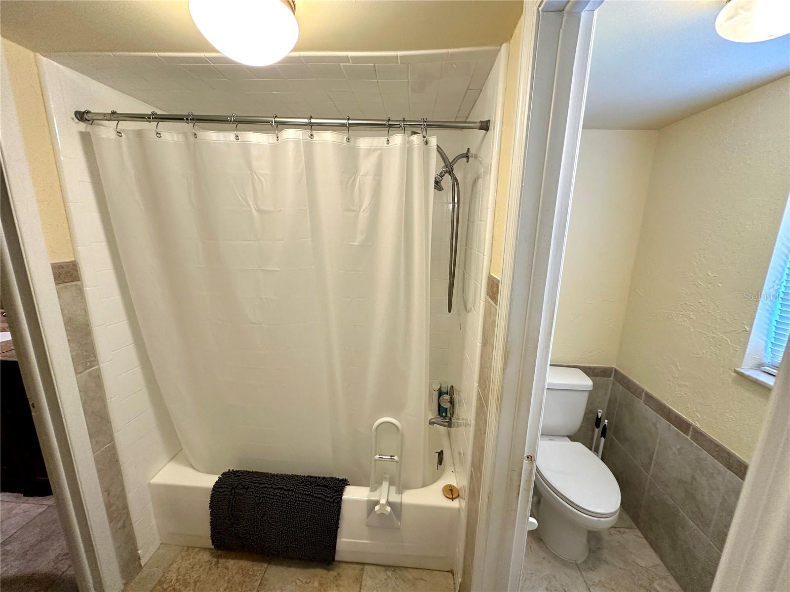 8304 BARDMOOR BLVD #17 (104), SEMINOLE, FL, 33777