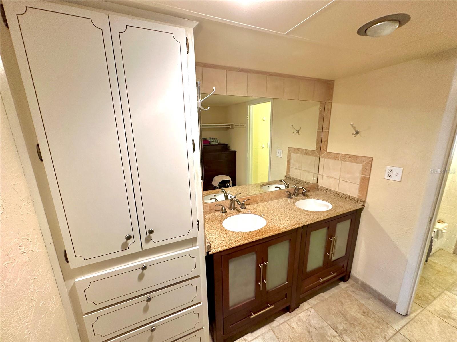 8304 BARDMOOR BLVD #17 (104), SEMINOLE, FL, 33777