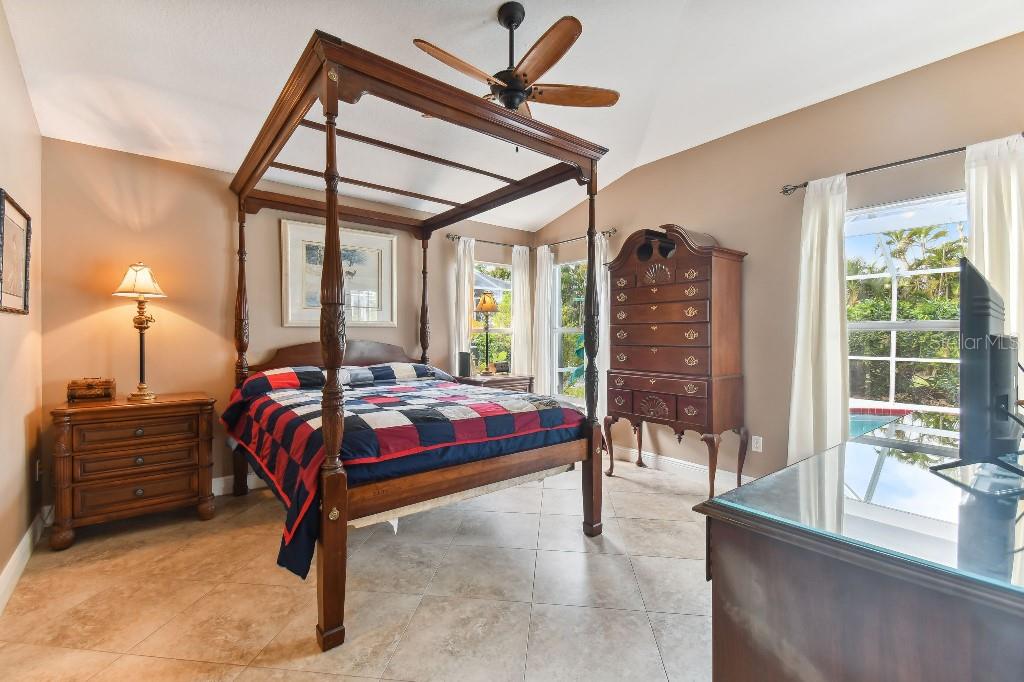 2031 KING TARPON DR, PUNTA GORDA, FL, 33955