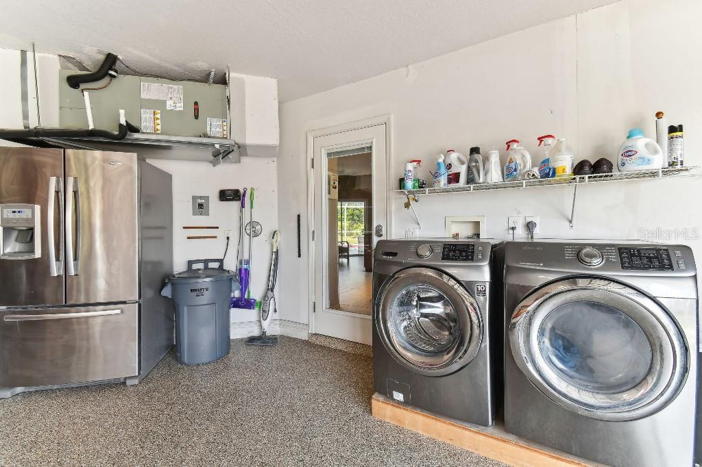 2031 KING TARPON DR, PUNTA GORDA, FL, 33955