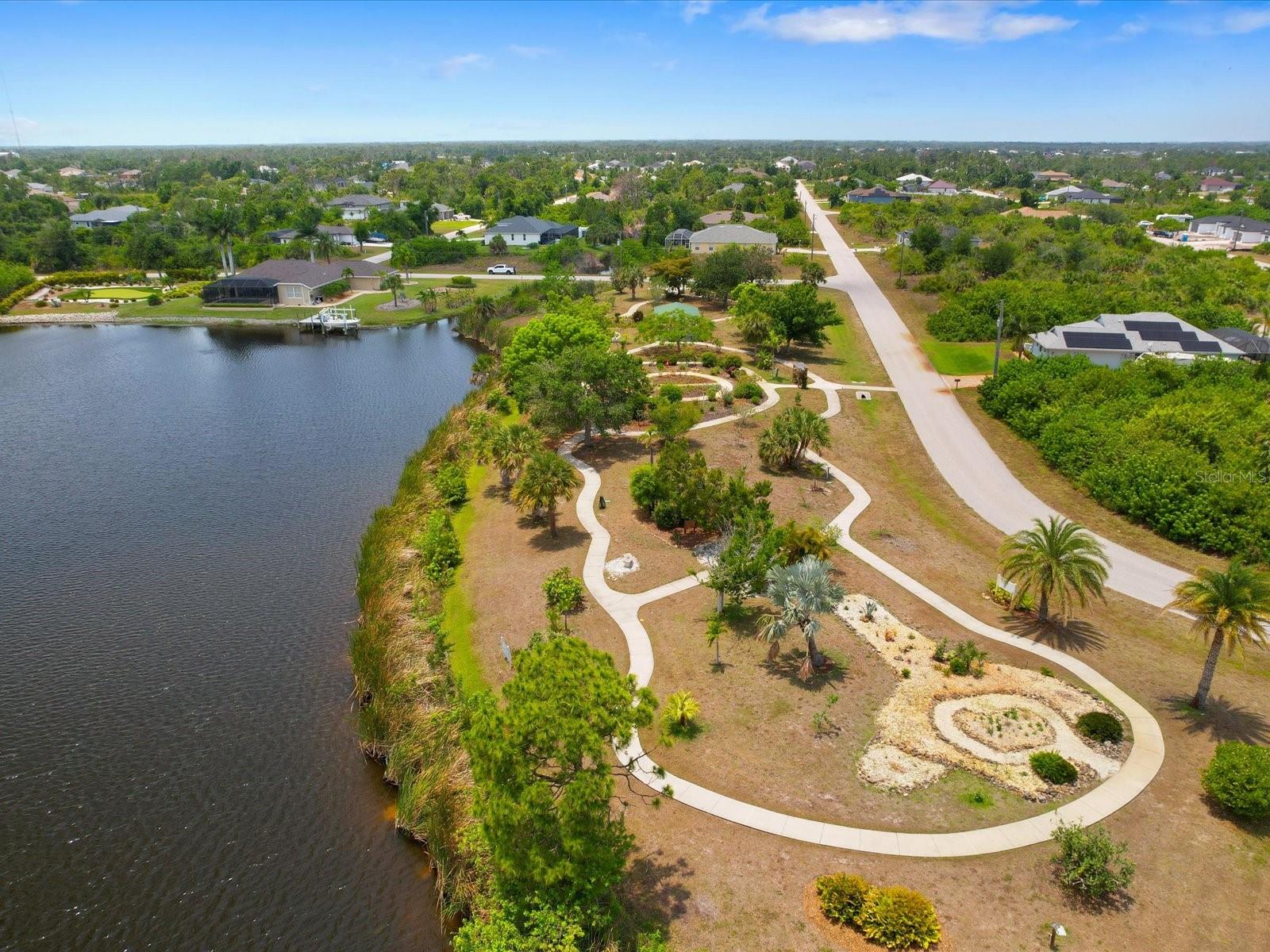 15442 MCCOMB CIR, PORT CHARLOTTE, FL, 33981