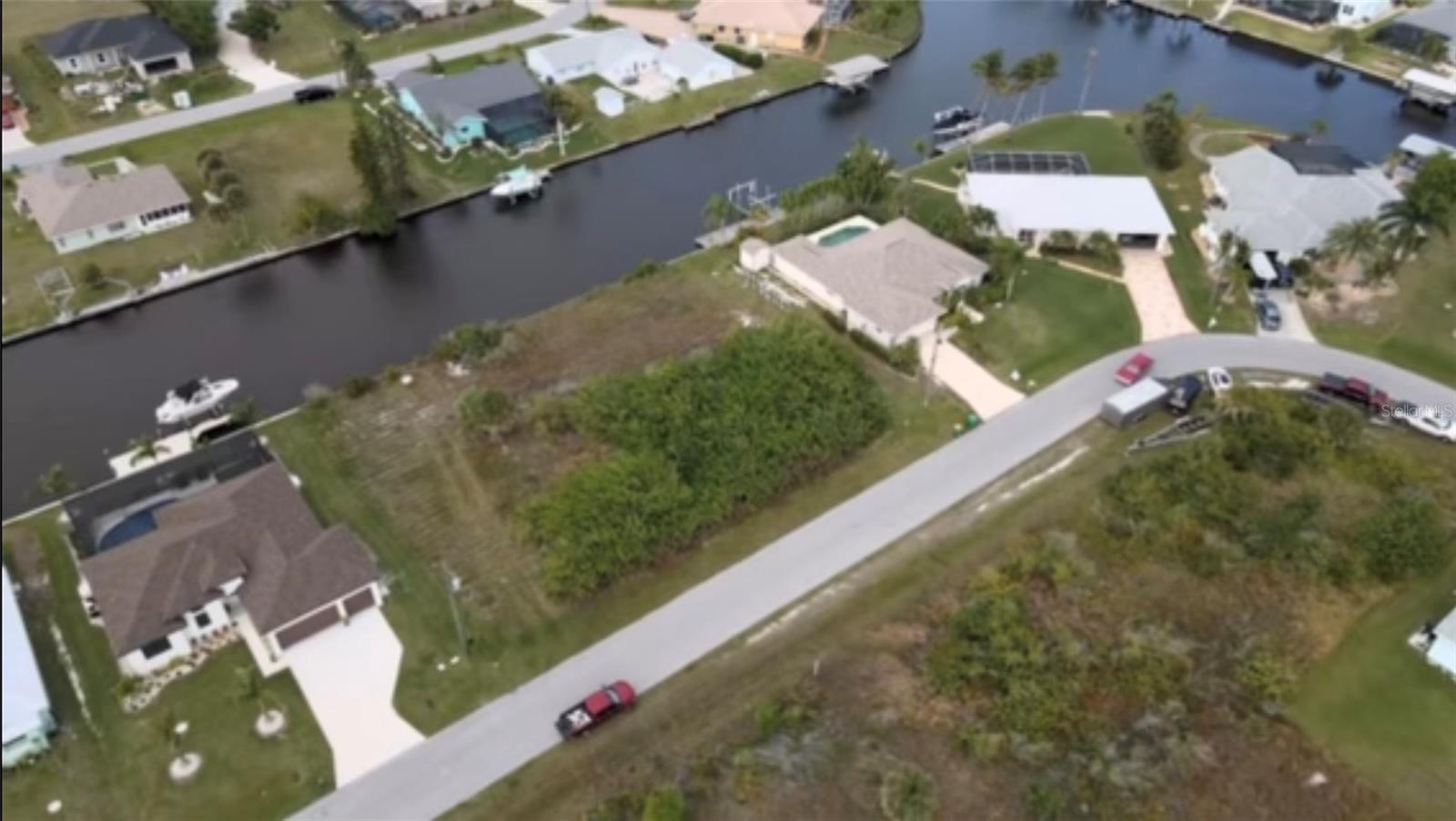 15442 MCCOMB CIR, PORT CHARLOTTE, FL, 33981