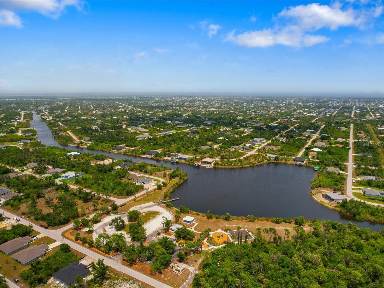15442 MCCOMB CIR, PORT CHARLOTTE, FL, 33981