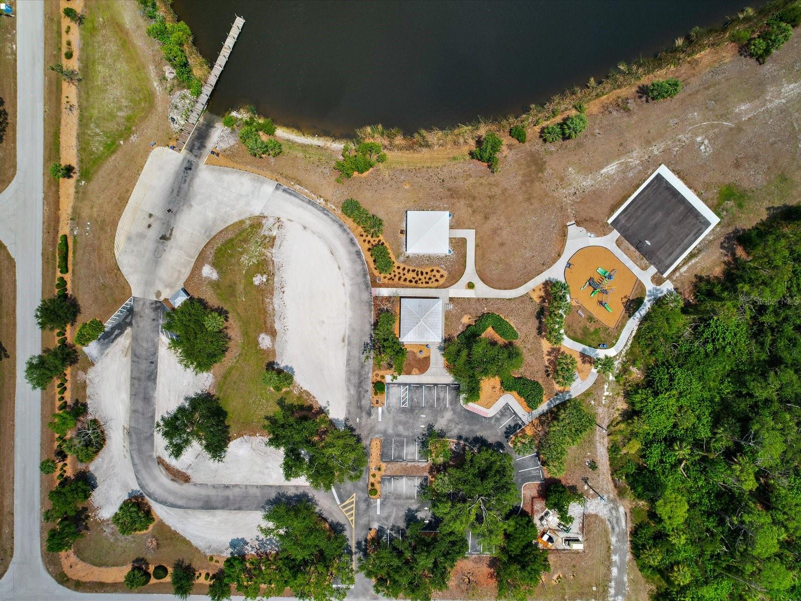 15442 MCCOMB CIR, PORT CHARLOTTE, FL, 33981