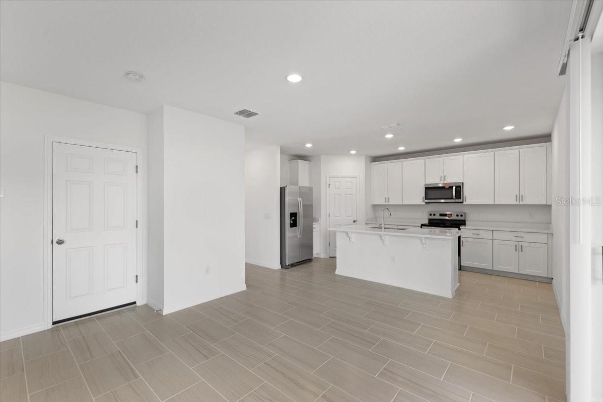 776 GRIFFON AVE, LAKE ALFRED, FL, 33850