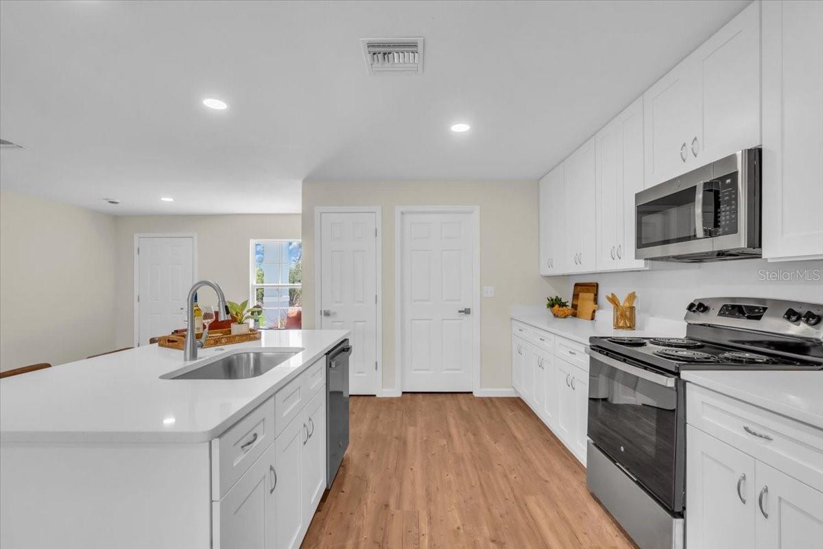 5960 VIRTUDES ST, SEBRING, FL, 33872