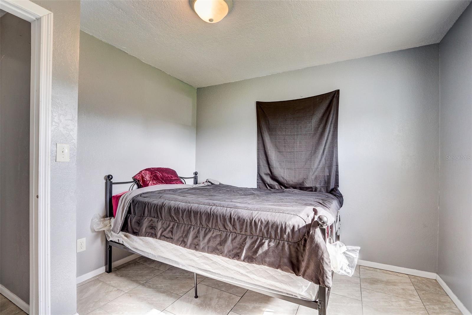 1118 AVENUE J, HAINES CITY, FL, 33844