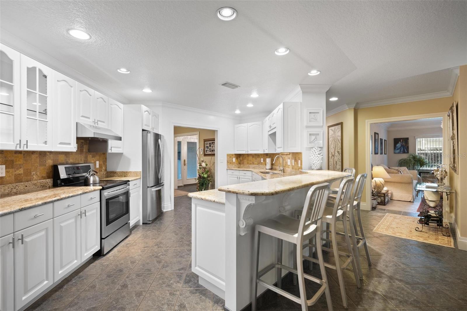 3610 11TH AVE N, ST PETERSBURG, FL, 33713