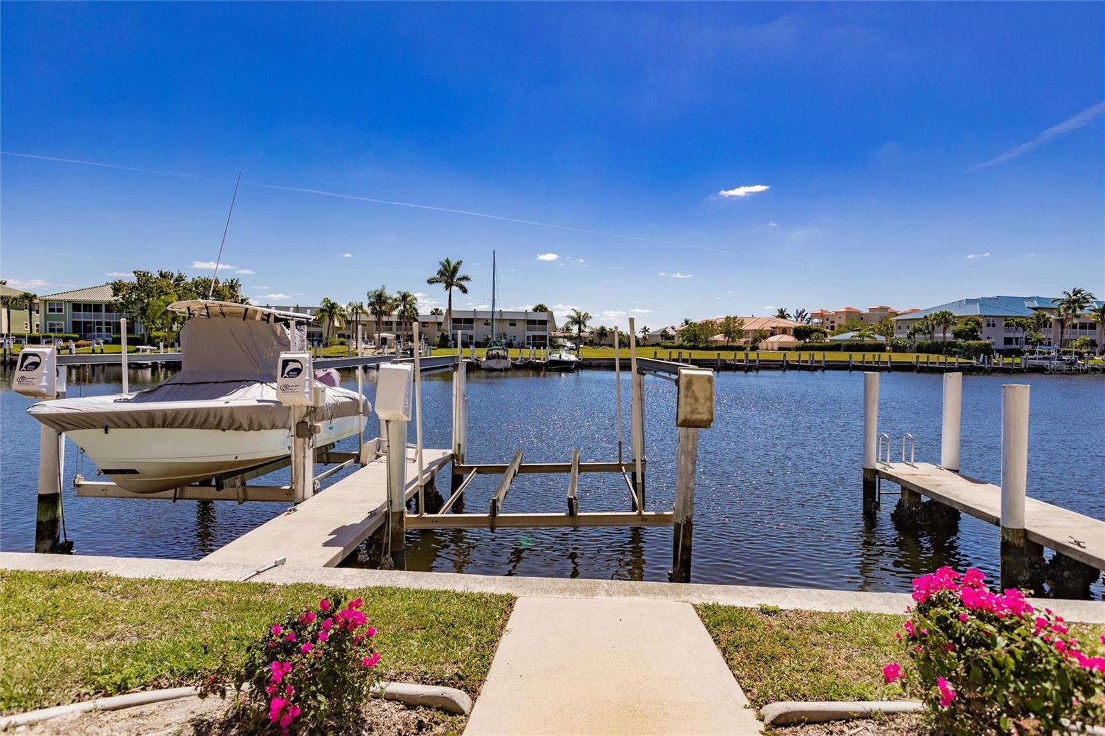 3228 PURPLE MARTIN DR #114, PUNTA GORDA, FL, 33950