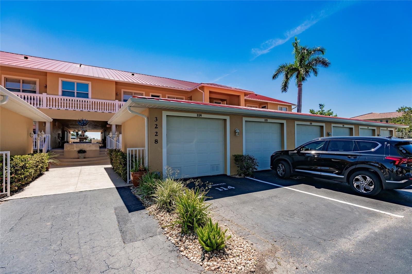 3228 PURPLE MARTIN DR #114, PUNTA GORDA, FL, 33950