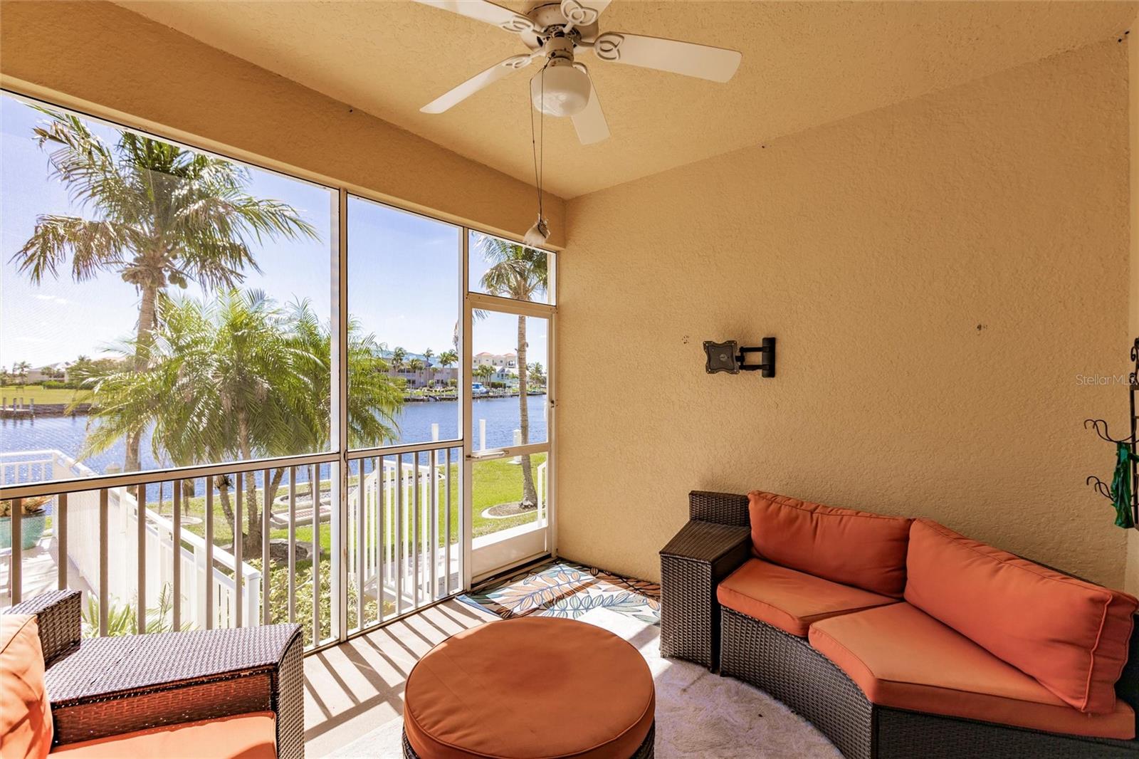 3228 PURPLE MARTIN DR #114, PUNTA GORDA, FL, 33950