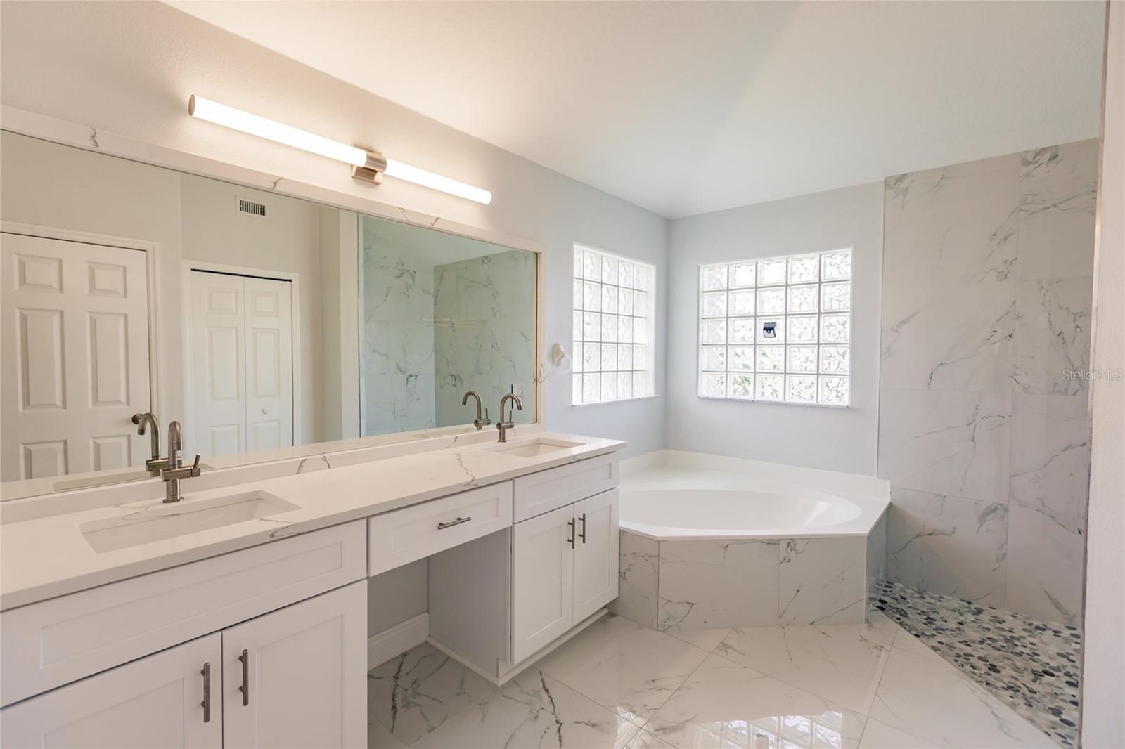 1304 ISLAMORADA BLVD, PUNTA GORDA, FL, 33955