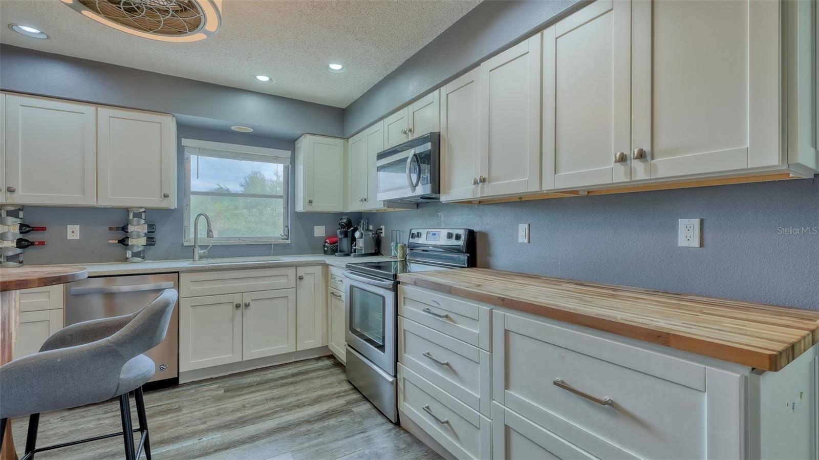 5082 OAK RUN DR, SARASOTA, FL, 34243