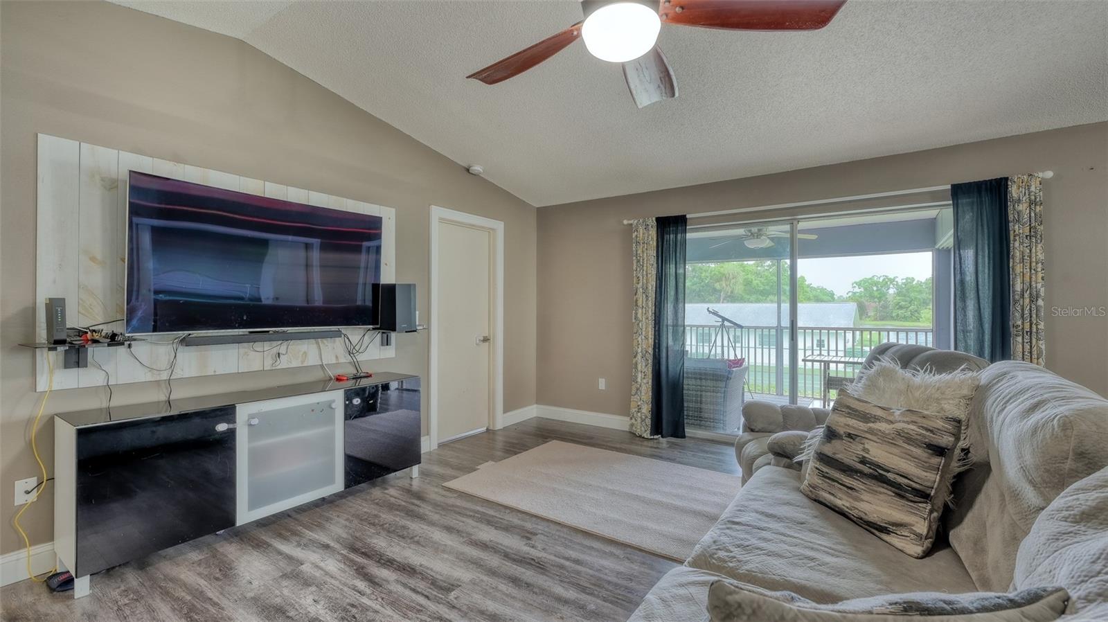 5082 OAK RUN DR, SARASOTA, FL, 34243