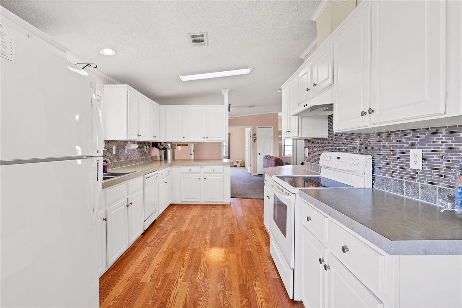 9077 PINEHAVEN WAY, ENGLEWOOD, FL, 34224